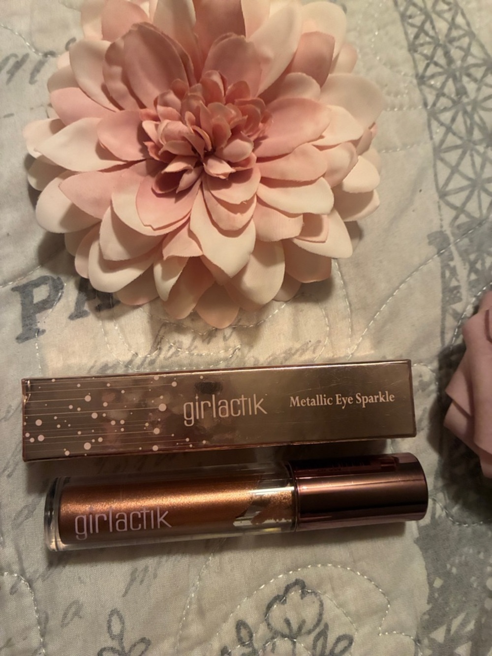 Girlactik Metallic Eye Sparkle Glam